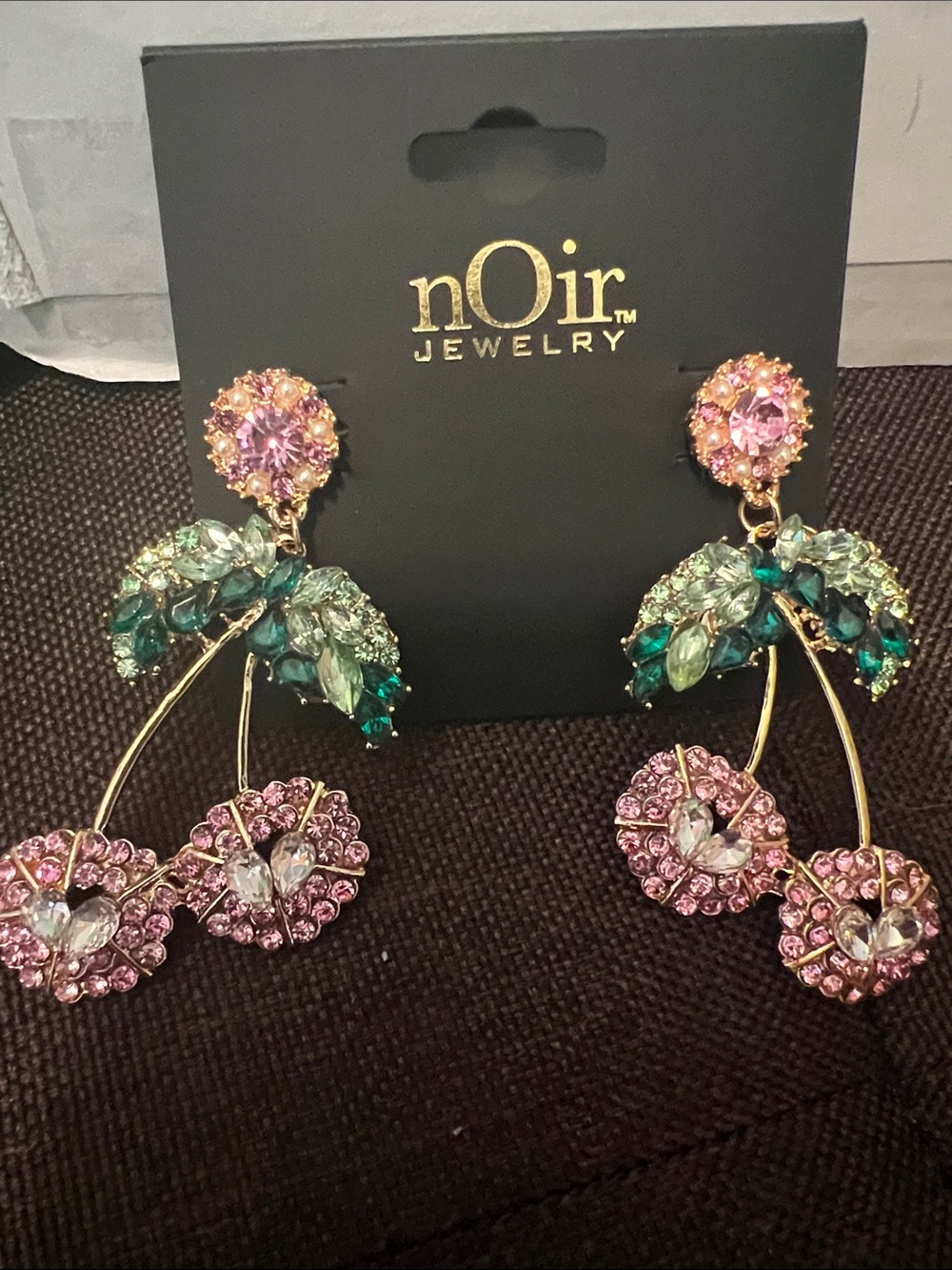 #2511**nOir Jewelry Pink and Green Crystal Floral Dangle Earrings - Picture 1 of 17